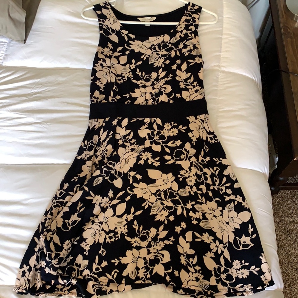 Black/Blue/Beige Flower Dress